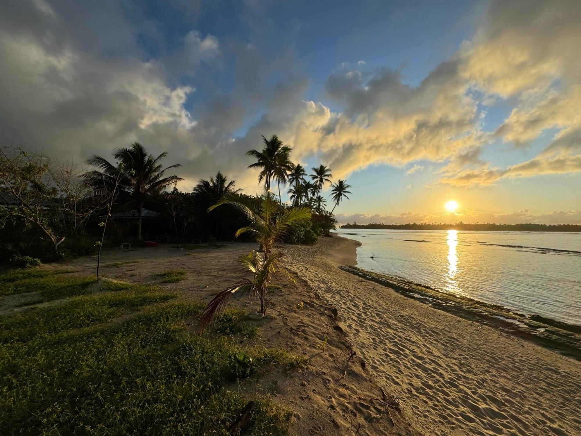 Parea Lodge Huahine Bungalow 1#Mahana Buitenkant foto